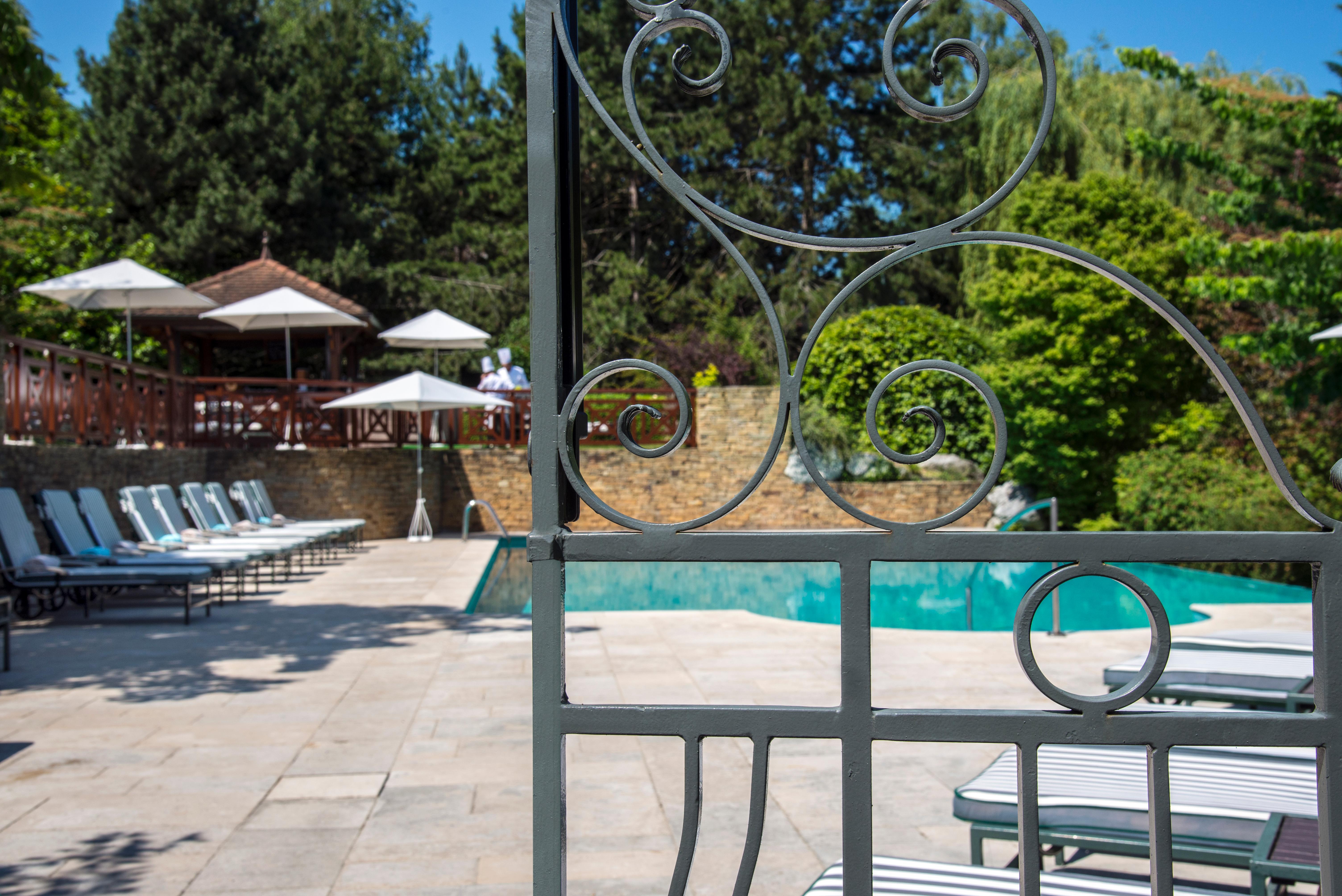 Hotel Ermitage Evian-les-Bains Exterior photo