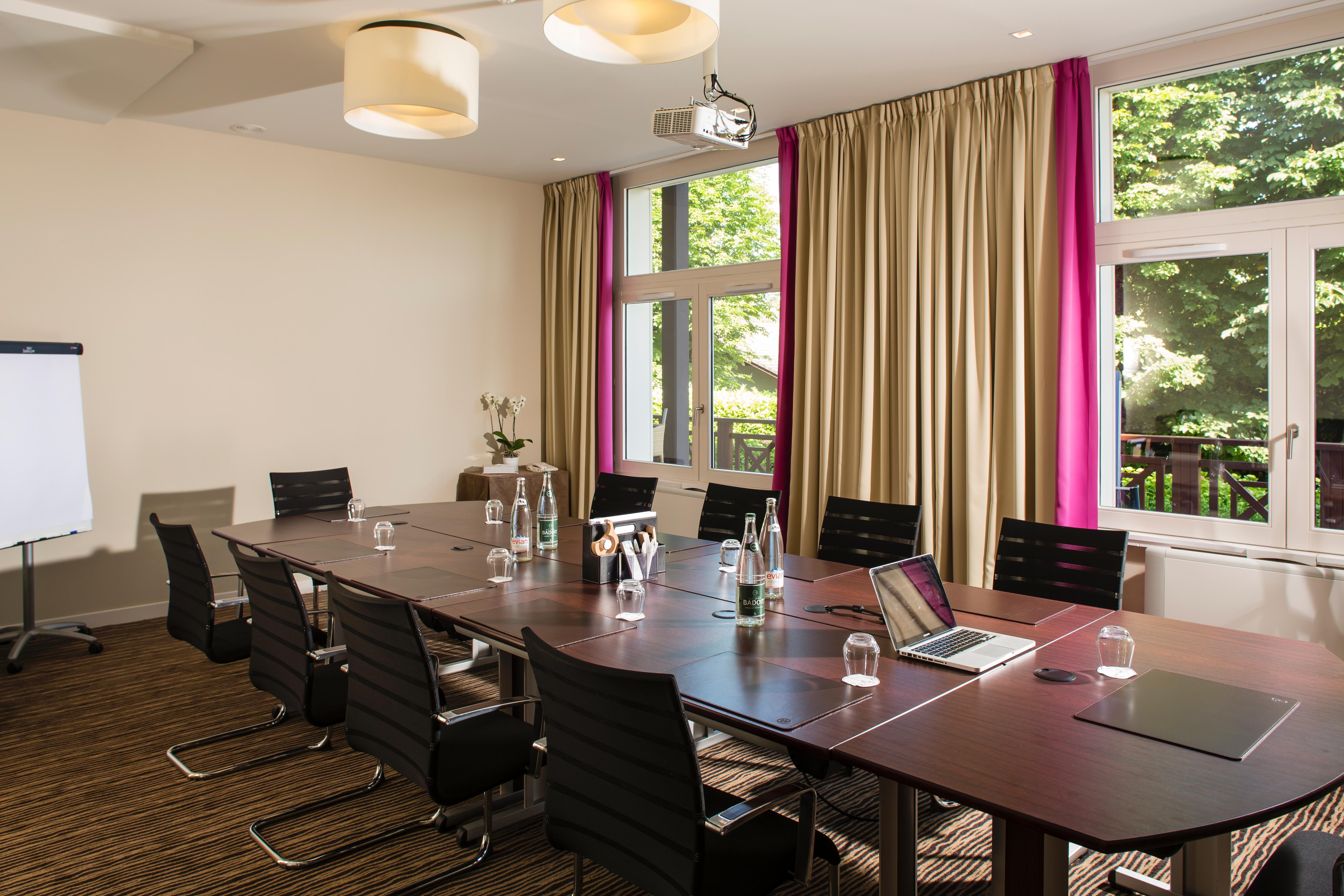 Hotel Ermitage Evian-les-Bains Exterior photo